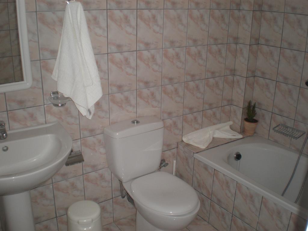 Oasis Ammoudi